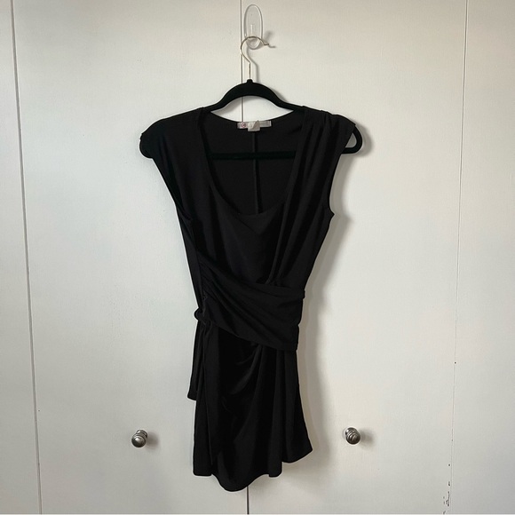 Japanese Weekend Maternity Black Wrap Tie Front Top Woman’s Small - Picture 1 of 9